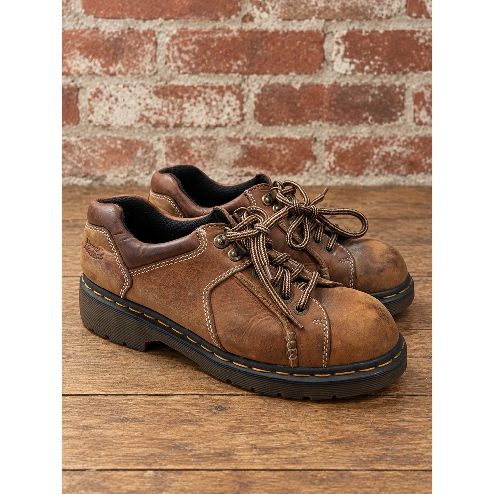 Dr. Martens Brown Leather Chunky Lug Sole Shoes Men 8 Grunge Fall Indie Workwear